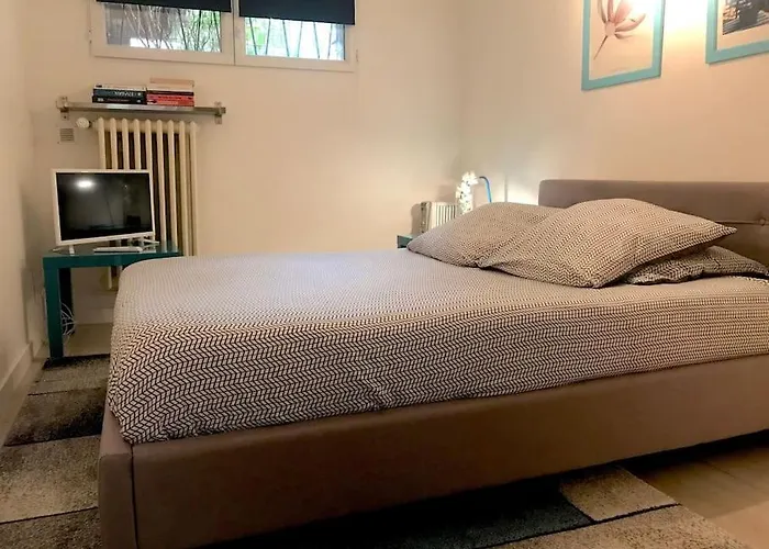 Appartement Cosy, Independant Avec Jardin