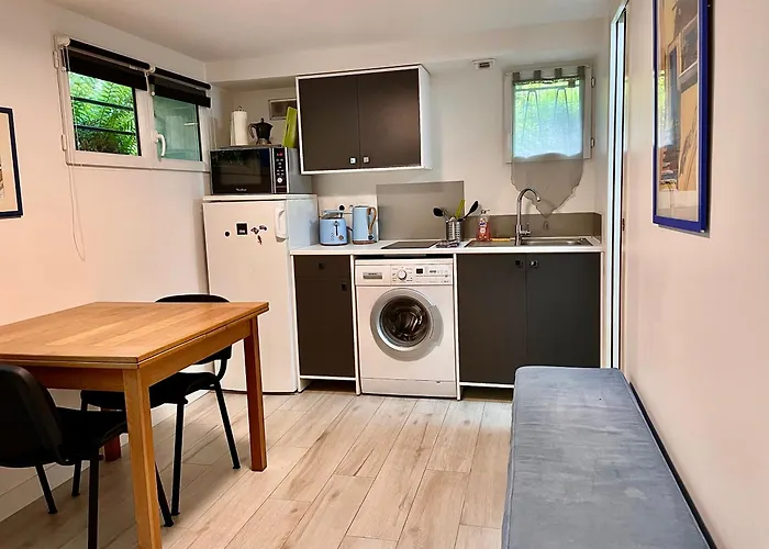 Appartement Cosy, Independant Avec Jardin