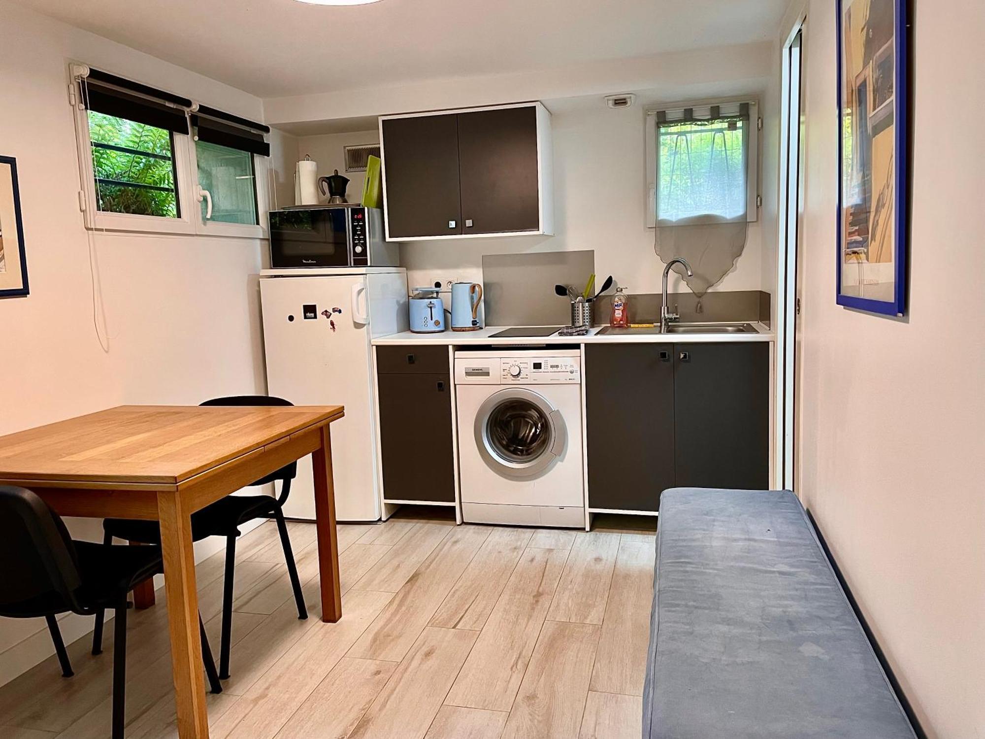 Appartement Cosy, Independant Avec Jardin *